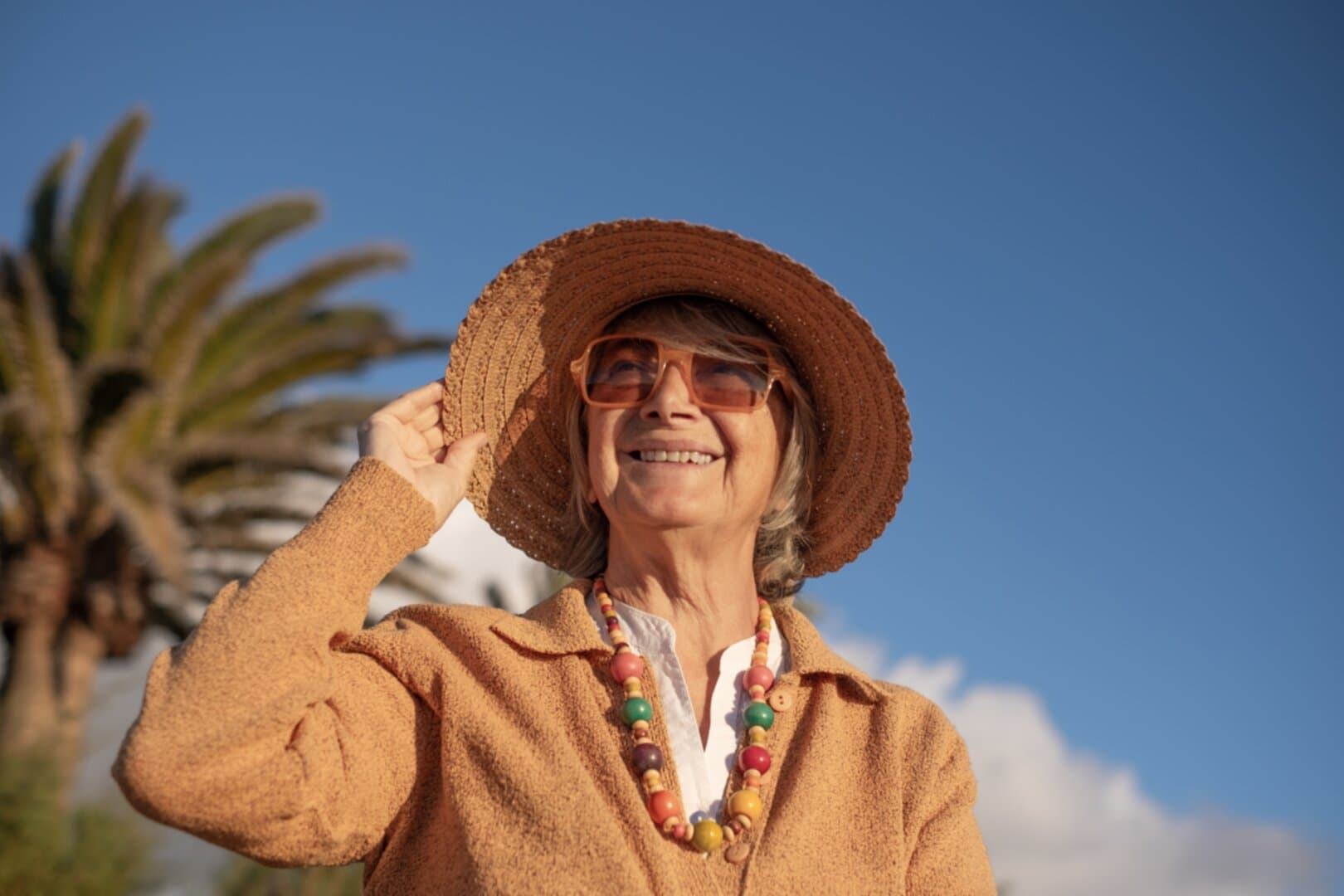 Global relocation and neighborhood discovery 1