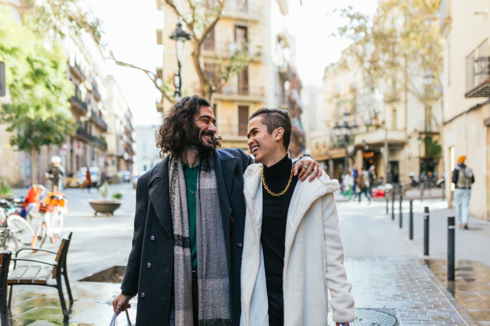 Global relocation and neighborhood discovery 7